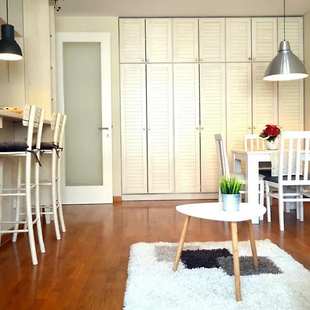 Lägenhet Clean&cozy Novi